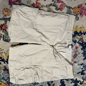 Men’s old navy cargo shorts
